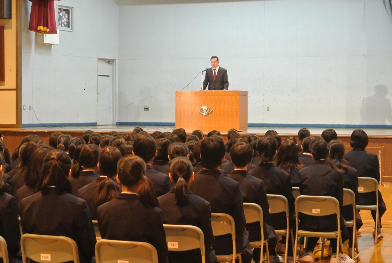 札幌市立中学校三学期始業式