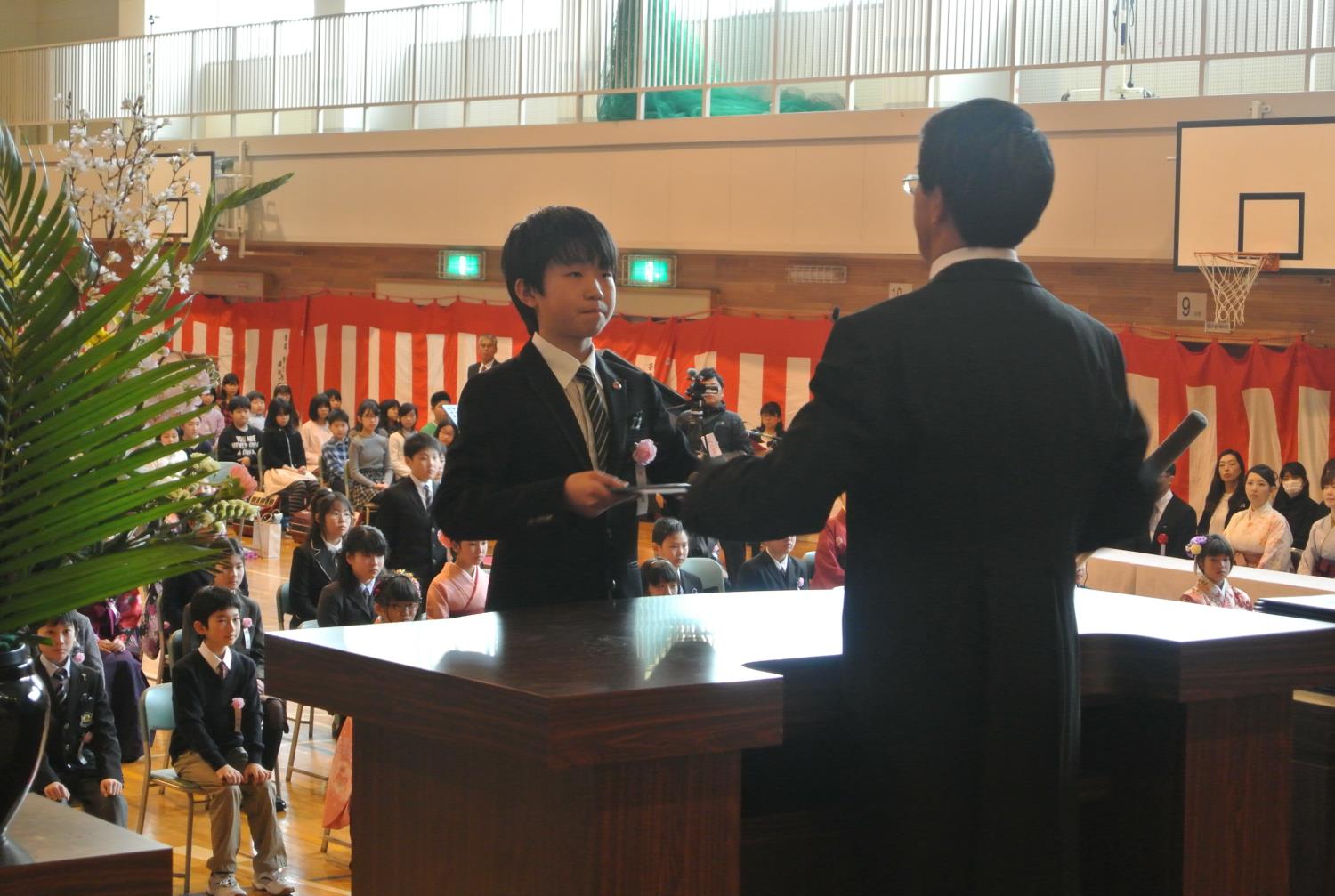 札幌市立小学校卒業式
