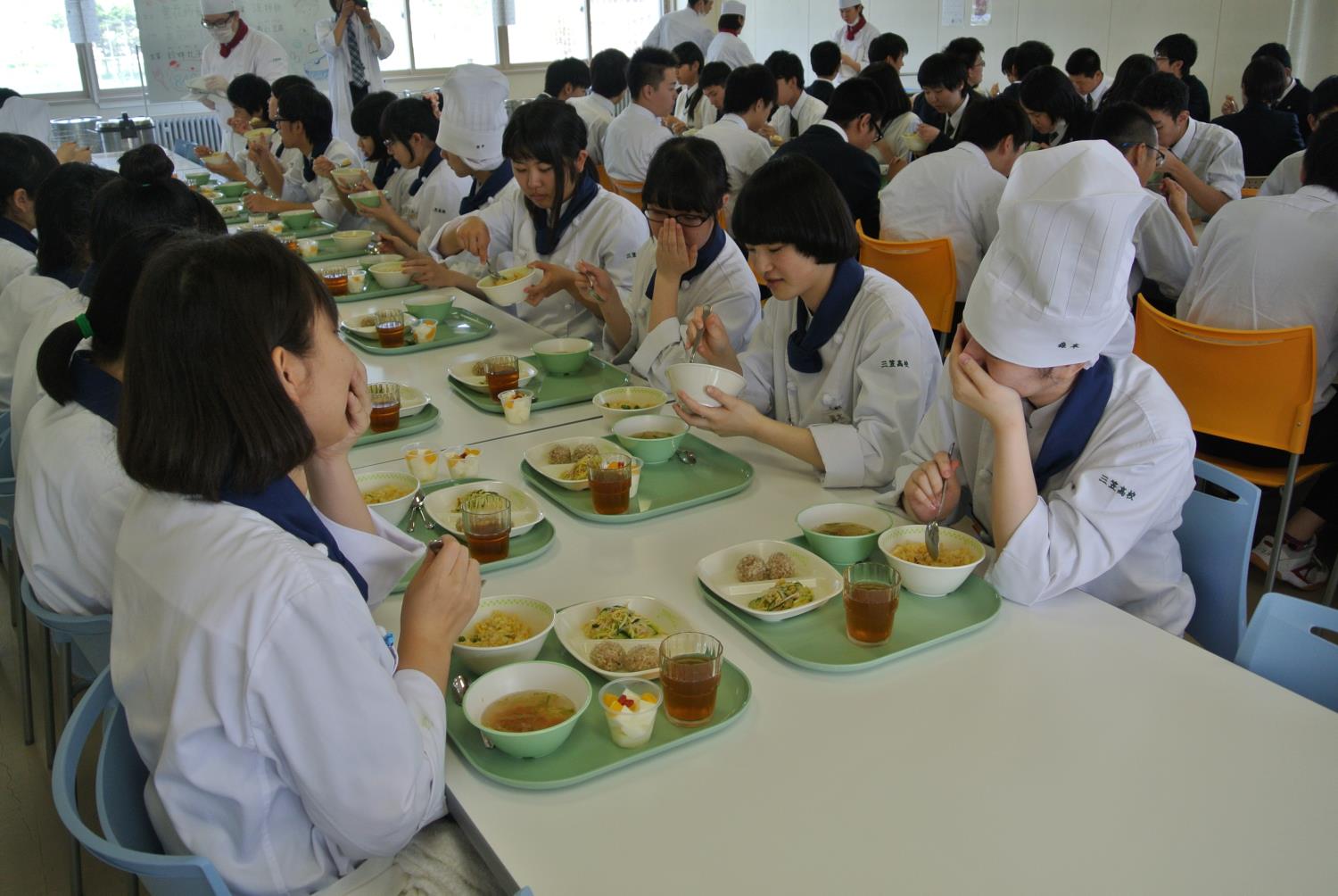 三笠高集団給食実習食事