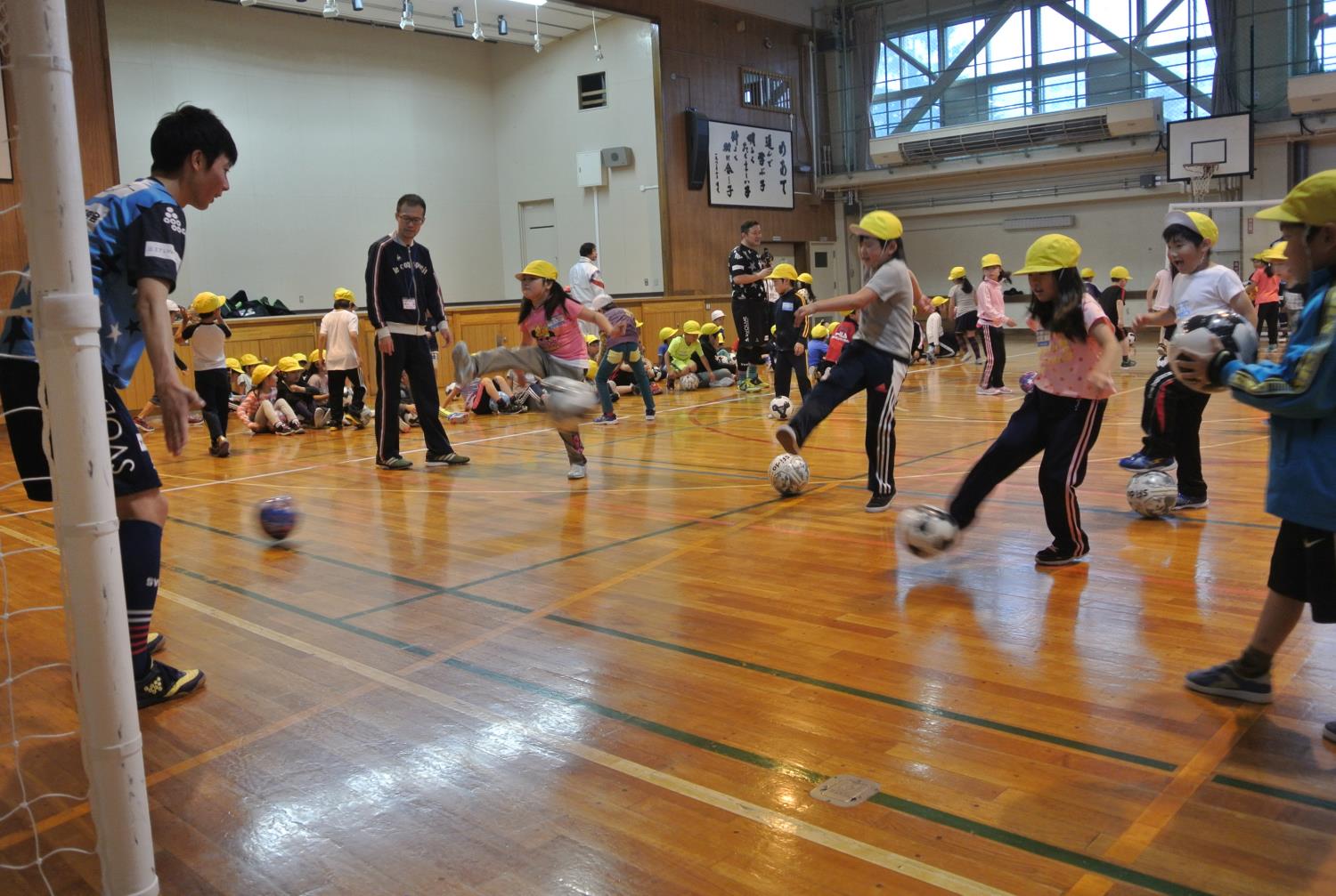 山鼻小エスポラーダ出前授業