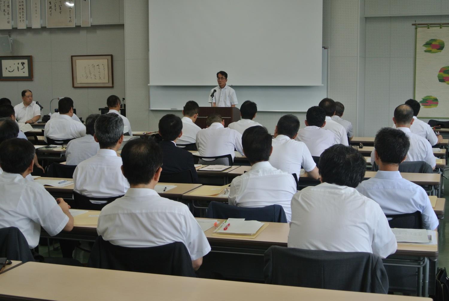 市中学教頭会７月研修会