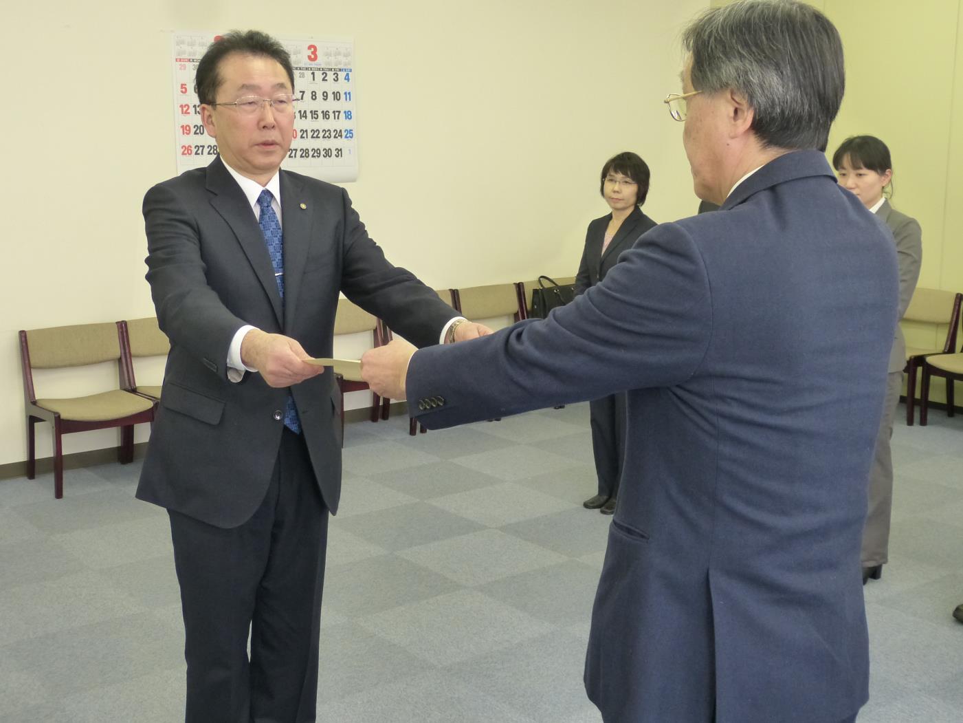 上川局受賞者・小野寺局長