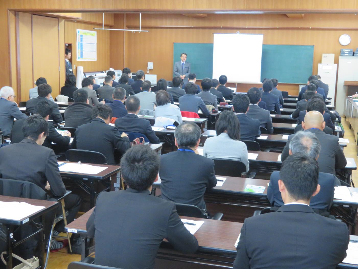 高校生の基礎学力の定着成果発表会