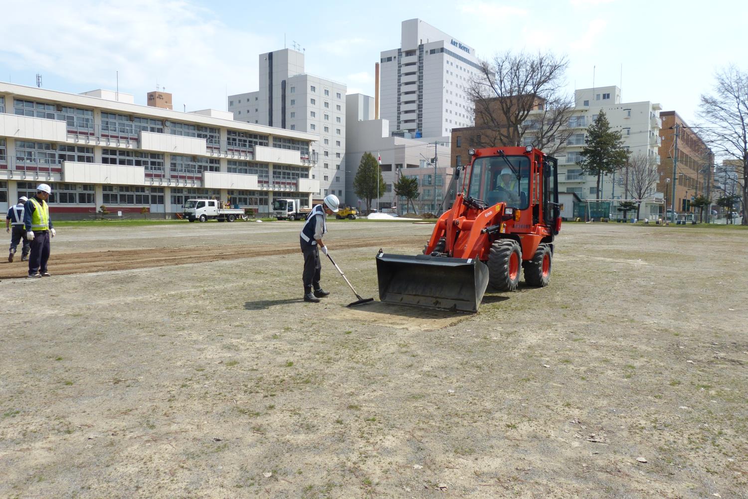 旭川市立日章小グラウンド整備