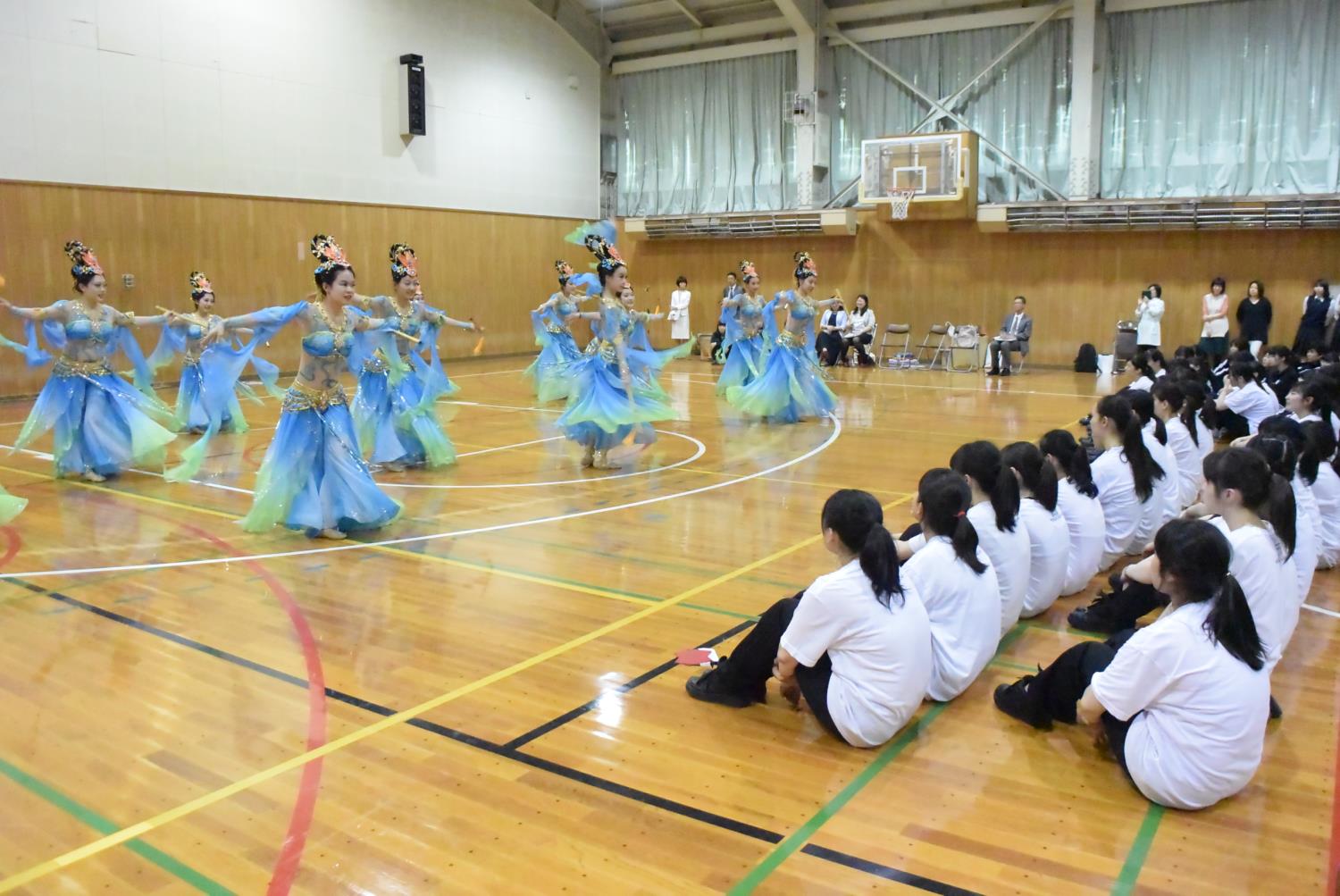 月寒高北京中学生との交流