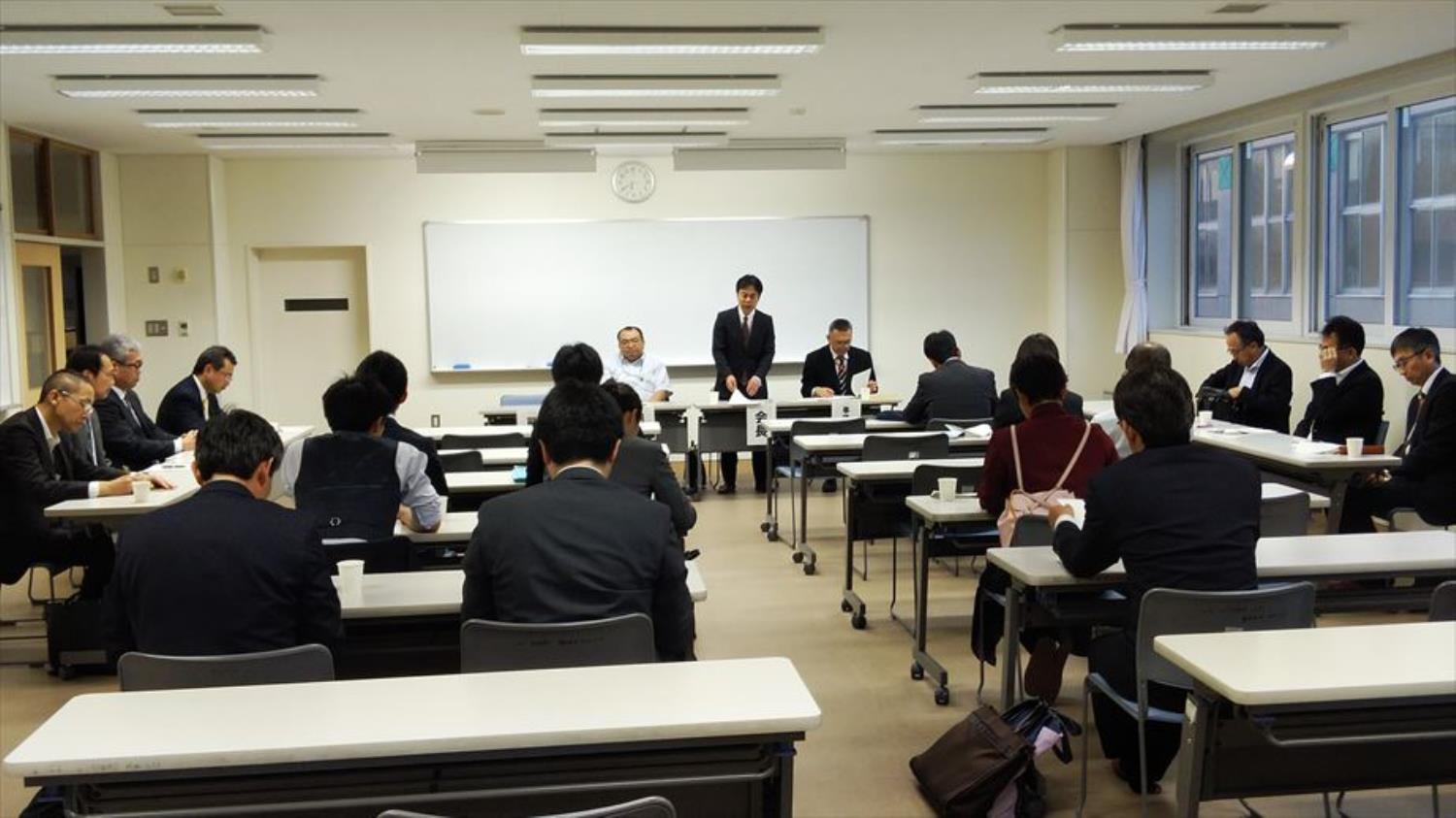 札中英研総会