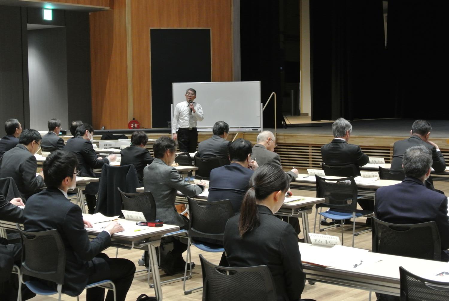 日高管内教育長委員研修会