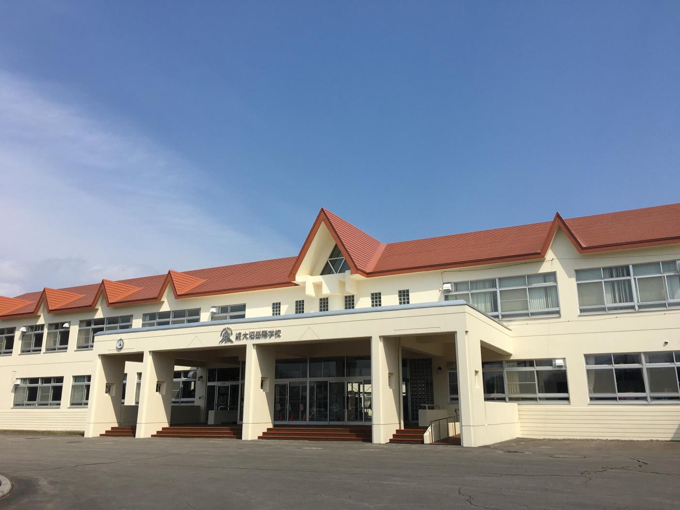 大沼岳陽学校校舎