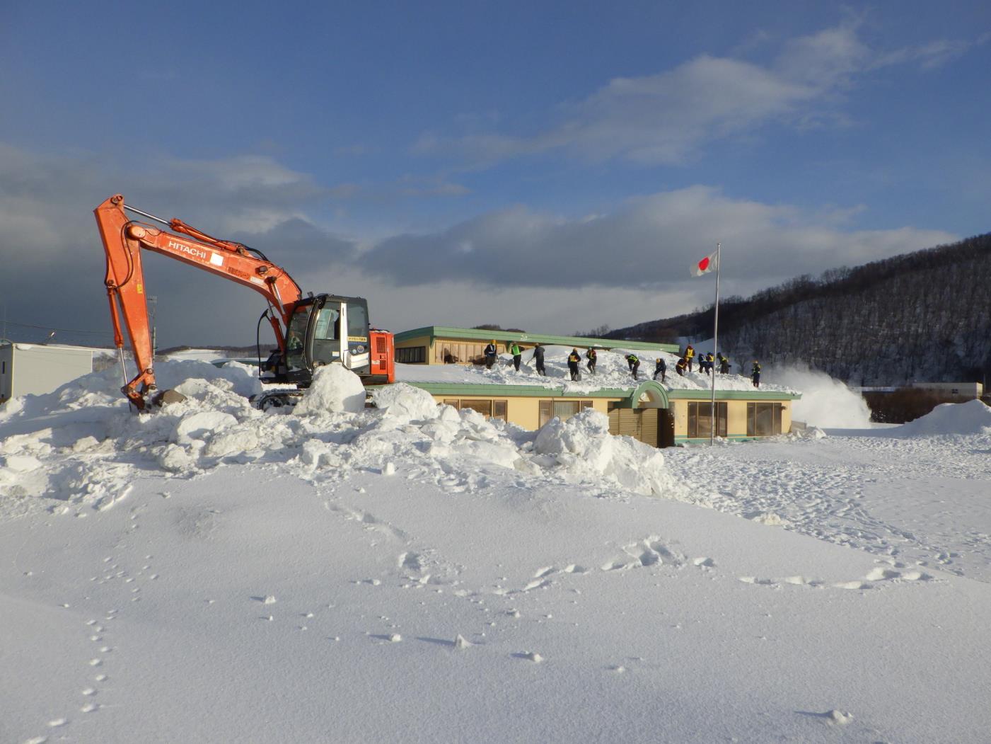 小平幼稚園建設業者が除雪