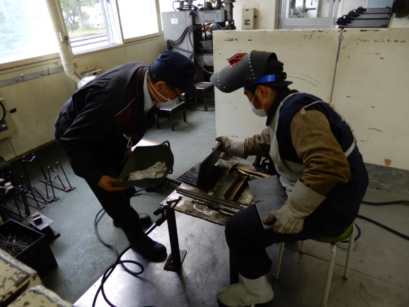 釧路工業高溶接授業