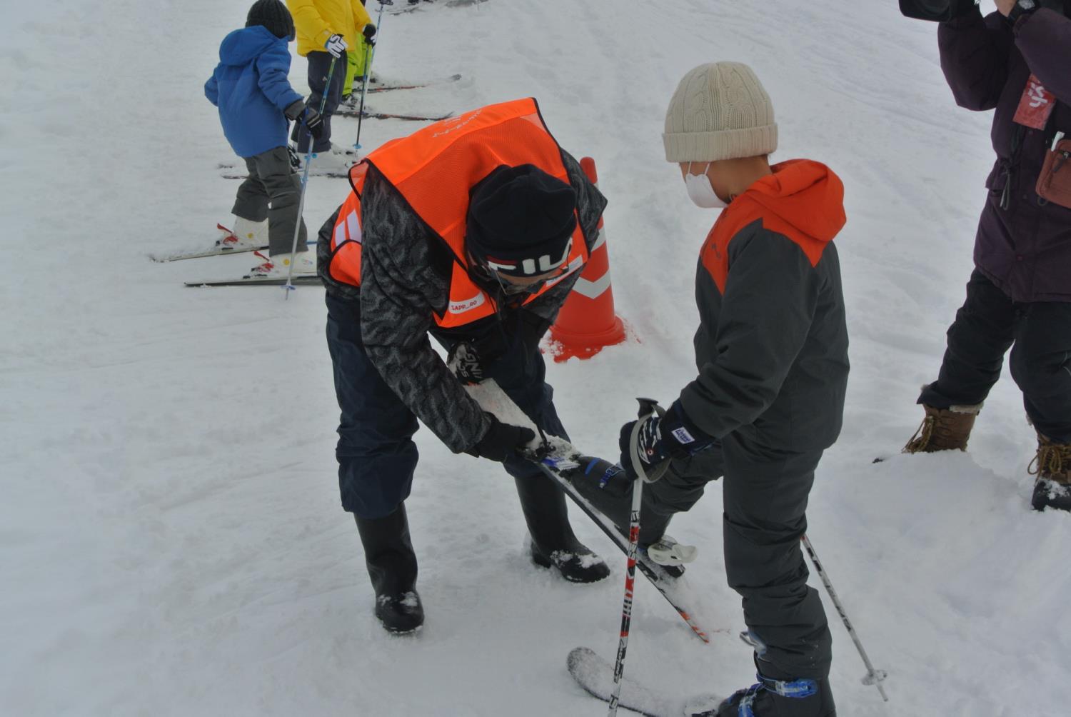 札幌発寒西小スキー授業