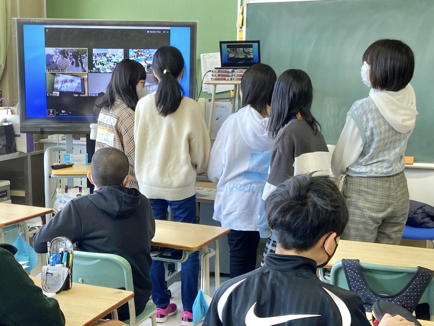 札苗小児童が沖縄の児童と交流