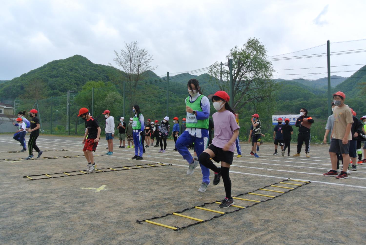 簾舞小ホクレン陸上教室①