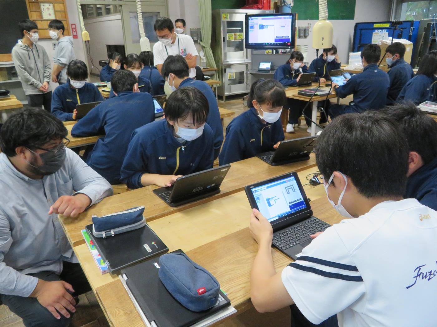 道教育大学附属函館プログラミング競技