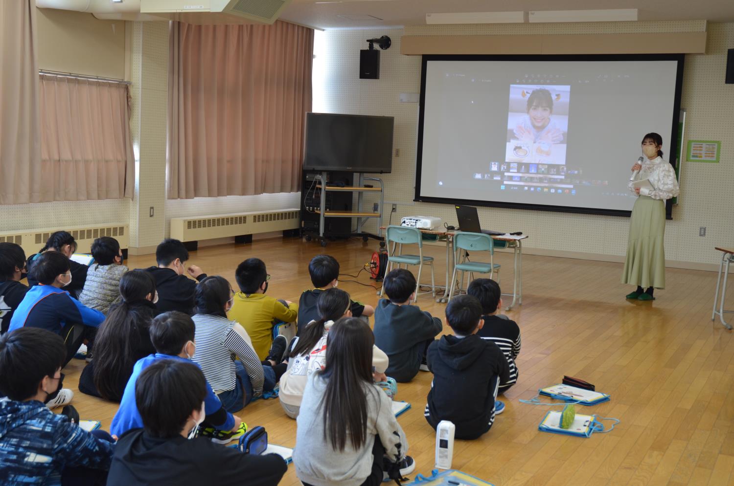 中央図書館キャリア教育事業もみじの森小