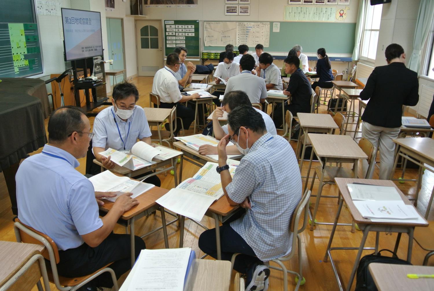 小規模校 他校と交流を 3地区で学校教育在り方説明会 - 北海道