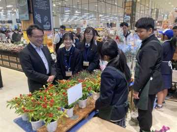 道高校長協会　初の農業高校収穫祭　日頃の学び体現する場に　道内６会場で生産物等販売_画像＜1＞