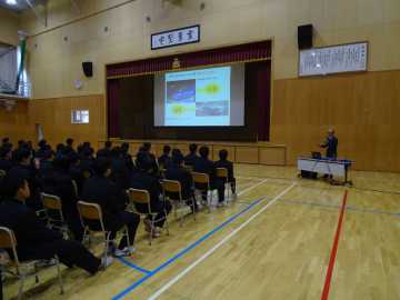 セルフブランディング講演会　自動車に半導体は必須　札工高　トヨタの取組紹介_画像＜1＞