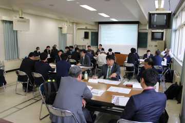 道教委　ONE―TEAMフォーラム　地域人材育成策を討論　室工高で再エネ等出前授業〈道南〉_画像＜1＞