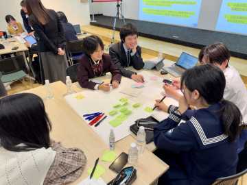 高校生ＩＣＴカンファレンス 各世代活用へ意見交換 札幌旭丘、鹿追の生徒参加_画像＜1＞