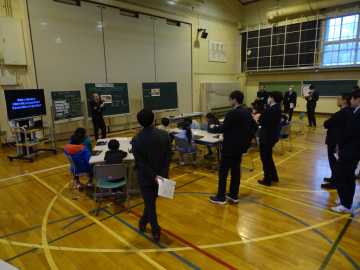 道国際理解教育研究大会で公開授業  学校林図鑑を作ろう  札幌駒岡小４年総合学習_画像＜1＞