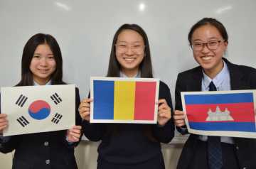 （左から）畑さん、三上さん、富田さん