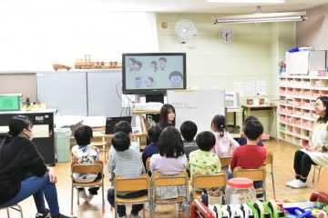 札幌市　生命（いのち）の安全教育  きくすいもとまち幼が公開授業 逃げる　大人に言う “嫌な気持ち”の時の対応は_画像＜1＞