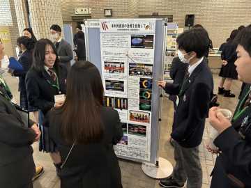 未利用資源を活用したバルサミコ酢風調味料の開発に取り組んだ