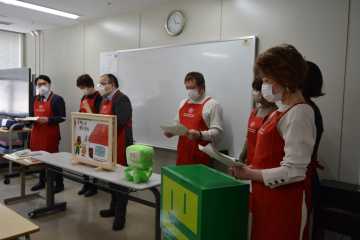 札幌幌北小・北辰中ひまわり分校 税の大切さを実感 院内学級で道内初の取組_画像＜1＞