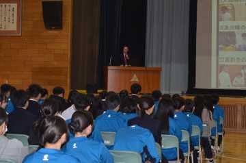 性の多様性　正しく理解を 札幌信濃中で人権教室_画像＜1＞